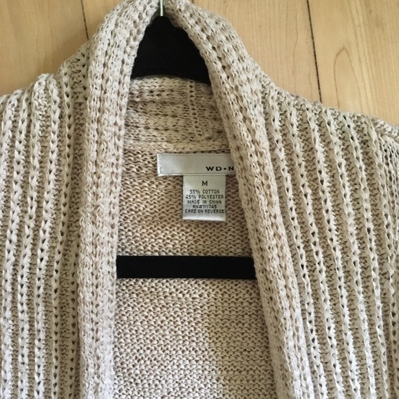 WDNY Sleeveless Sweater Medium - Picture 4 of 4